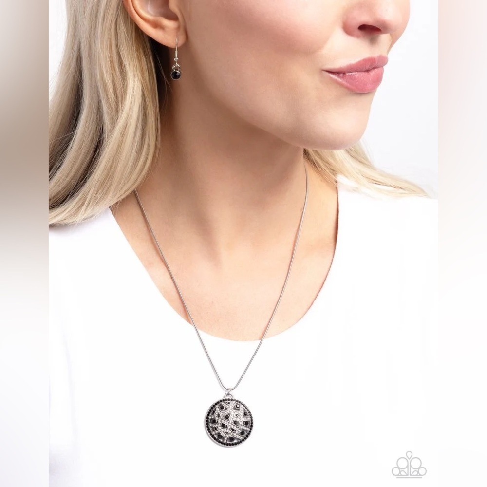 Paparazzi Exclusive Emblem Necklace and Earrings - Black